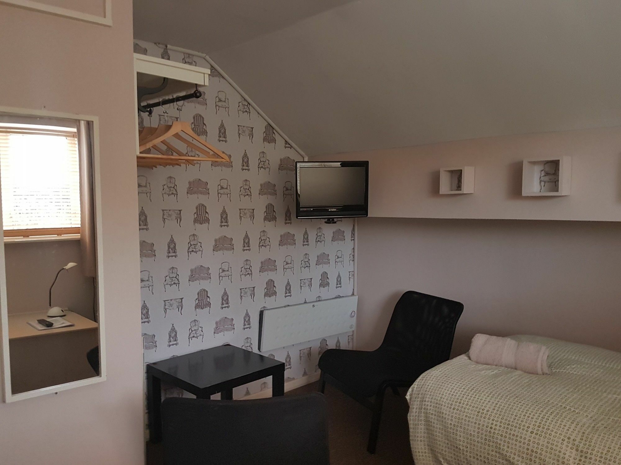 Greengables Guest house 3*